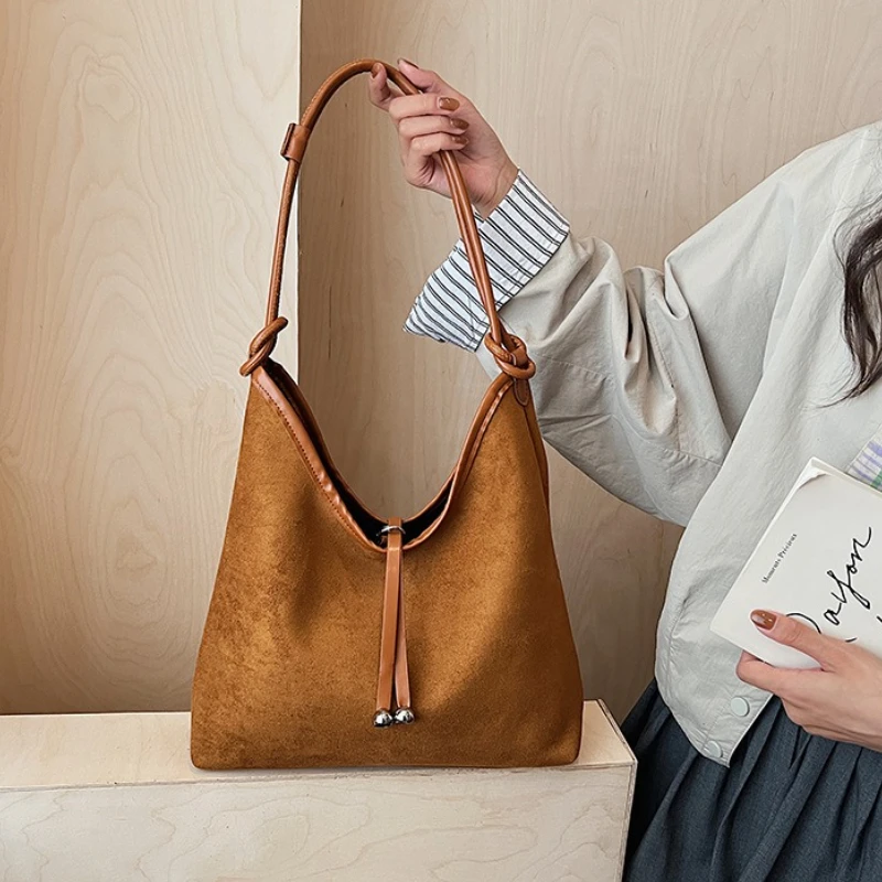 

Simple Large Capacity Portable Tote Bag for Women Shoulder Bags Fashionable Versatile Under Armpit Bag Purse and Handbags Сумка