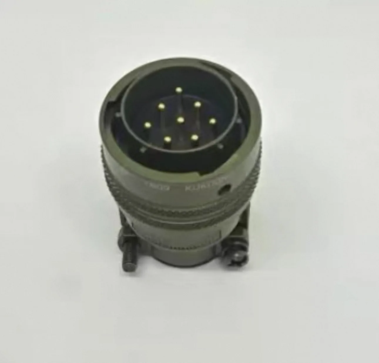PT06E-16-8S or 62IN-16E-16-8S (female connector) PT06E-16-8P or 62IN-16E-16-8P (male connector)
