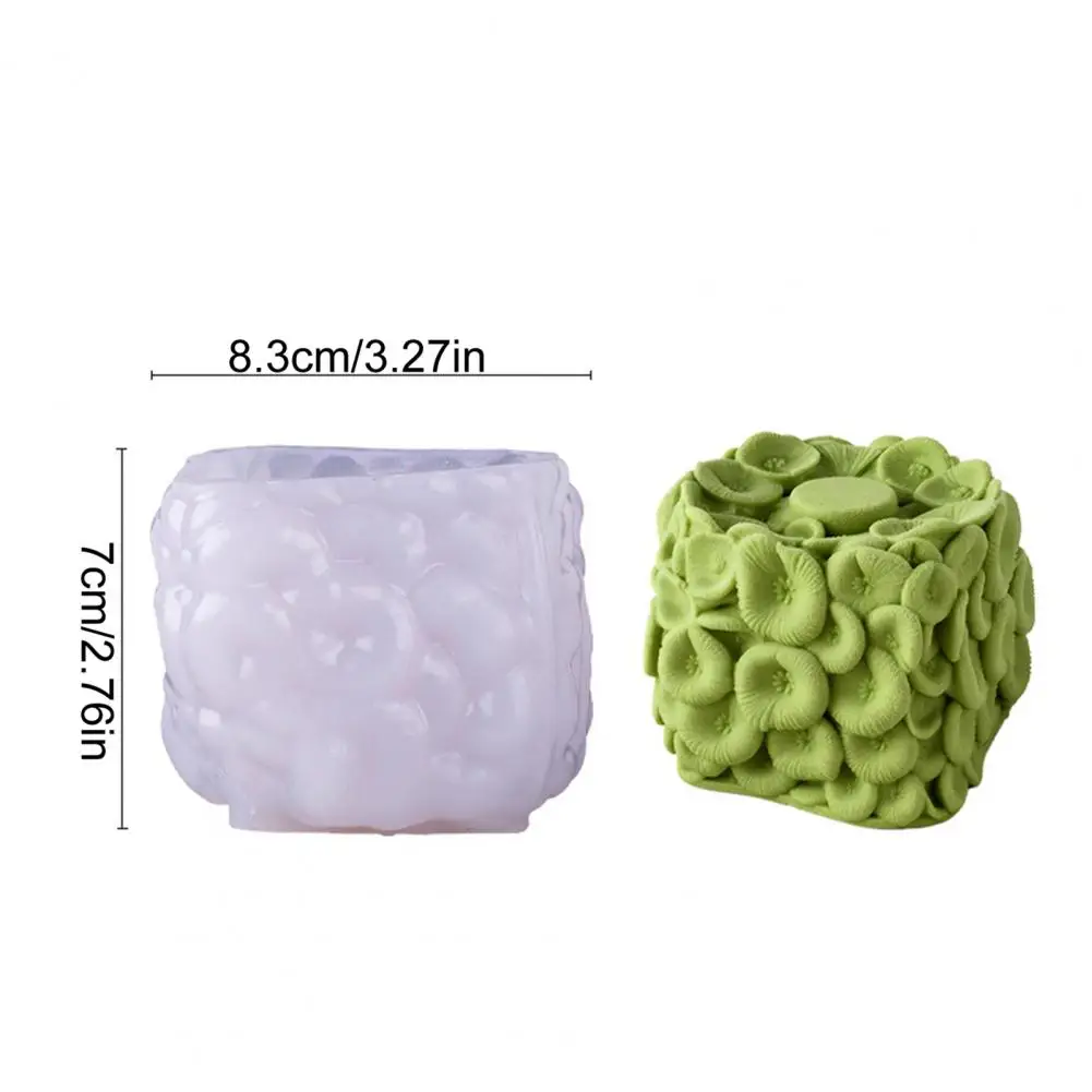 Silicone Flower Cake Mold, Non-Stick Floral Cake Mold, Easy to Release Baking Pan for Cakes Jelly Pudding Soap Candles