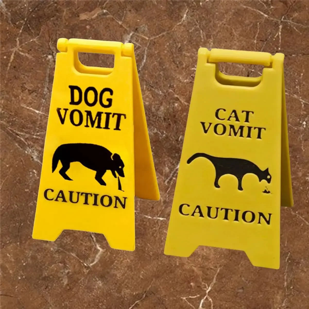 Cat Vomit Sign Funny Dog and Cat Vomit Sign Decoration Warning Pet Vomit Decoration Outdoor Windproof Vomit Warning Signs