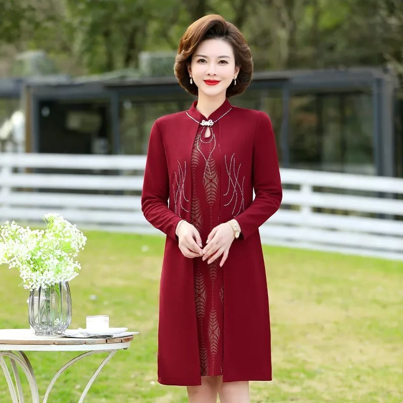 

Womens Mother Dress spring Long Sleeve Fake Two Pieces Cheongsam Dresses Middle Aged noble Elegant Women Embroidery Dress