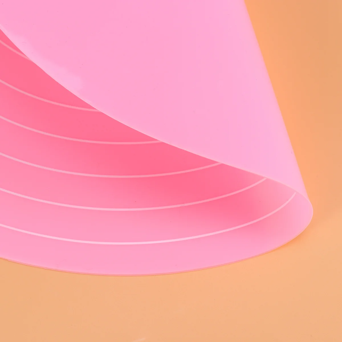 

12 Inch Round Silicone Cake Mat Lightweight Non-Slip Baking Board For Cake Decorating Wedding Display Cupcake Supplies