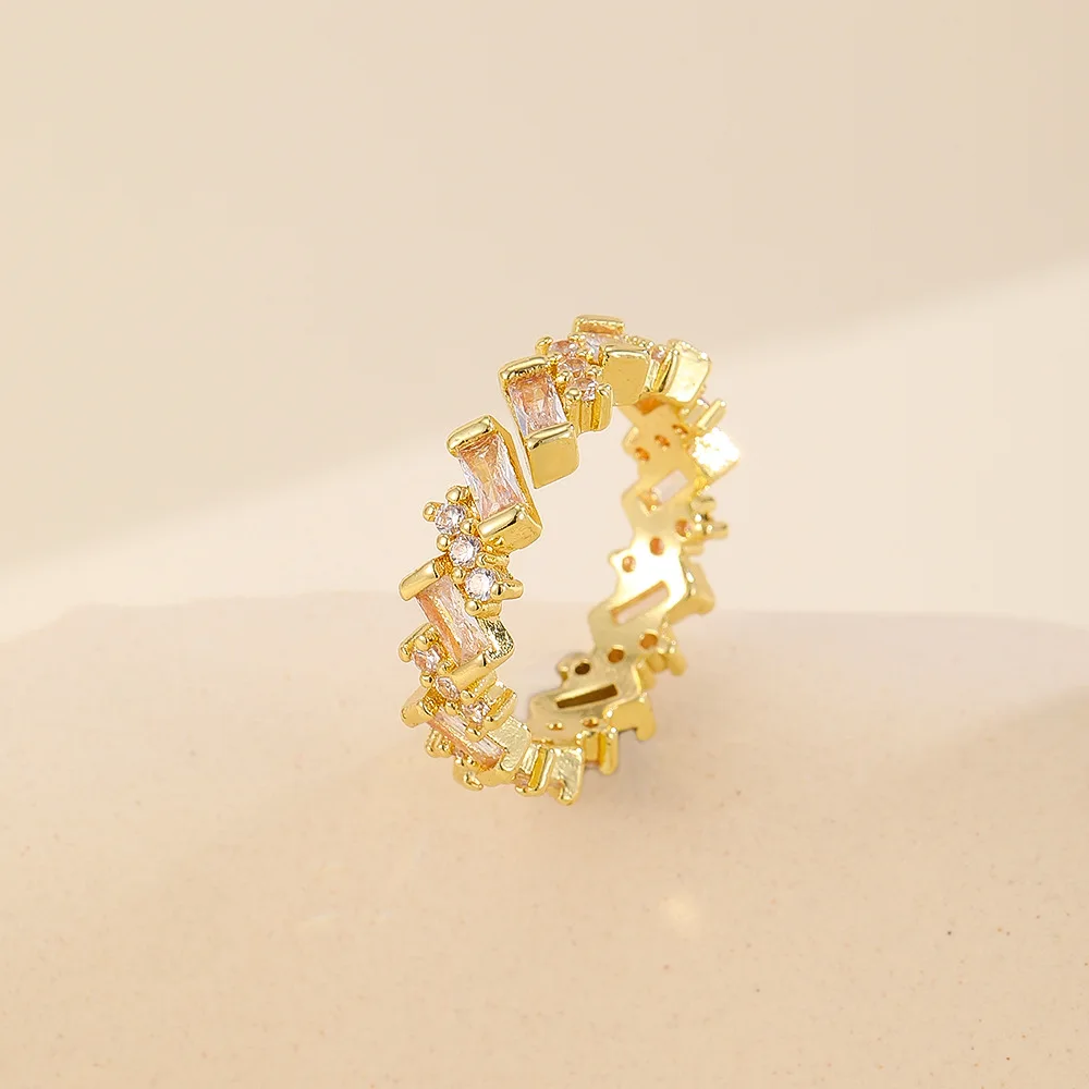 تصميم الأزياء المتخصصة الراقية سوبر فلاش الزركون المرأة المفتوحة السبابة البنصر النمط البارد