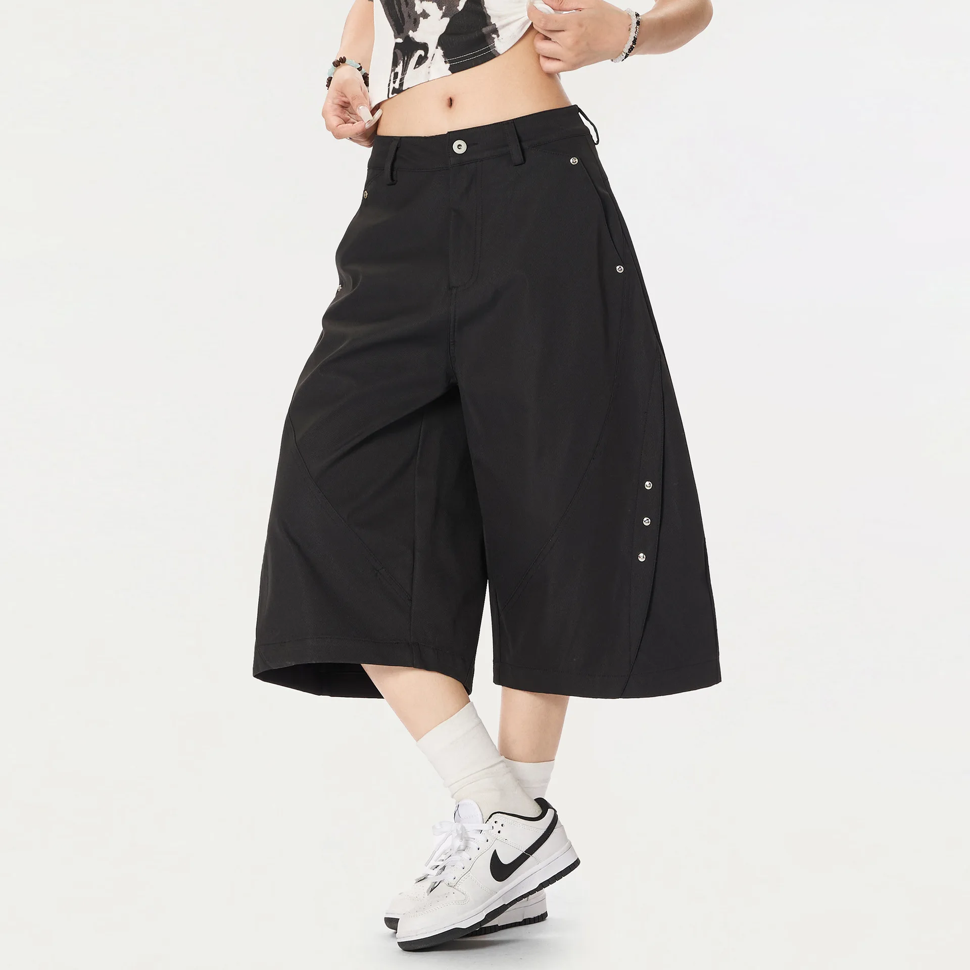 OR FL American Retro Street Women's Curved Knife Seven-inch Shorts Cleanfit Simple Baggy Slacks Wide Leg Pants Y2k Rivets Pants