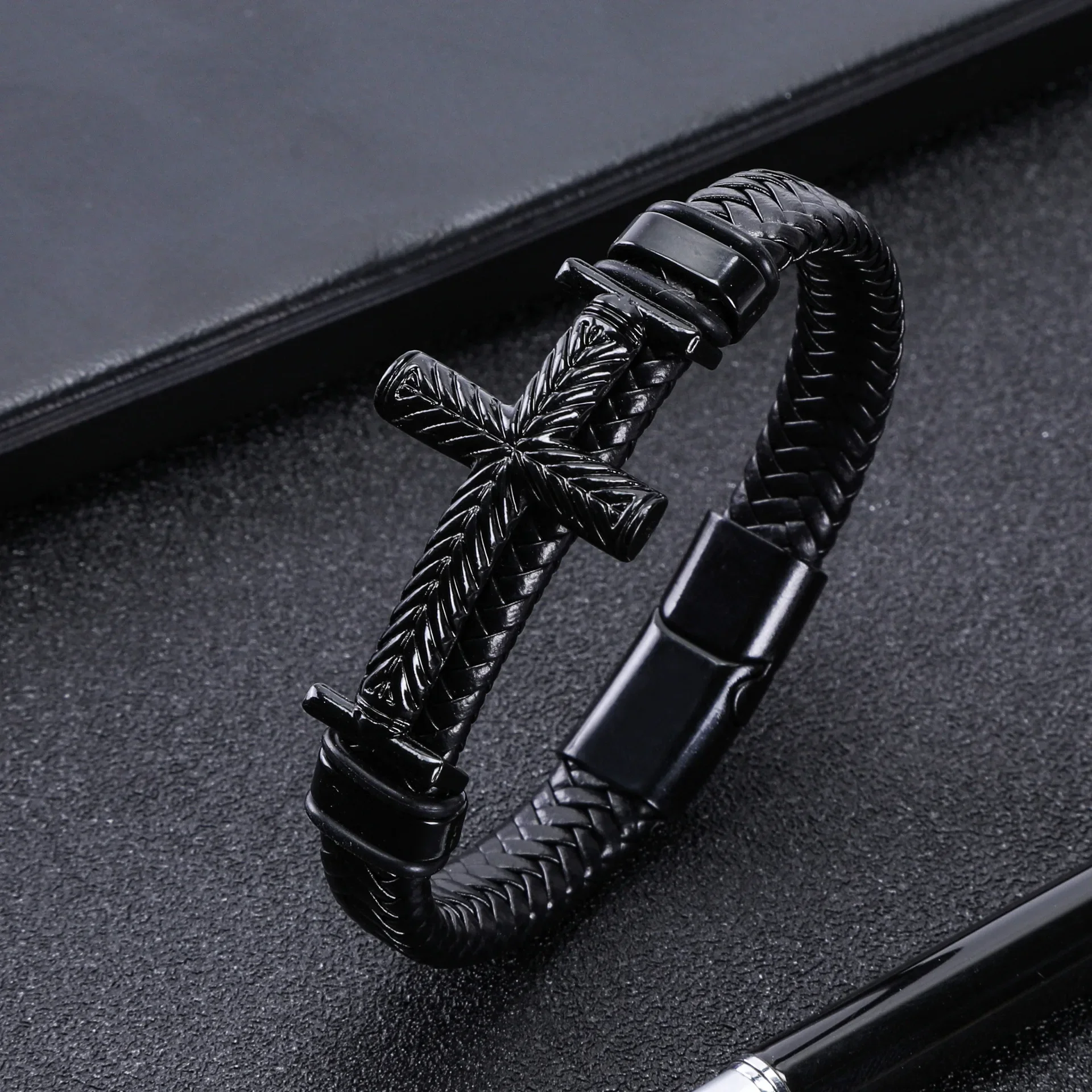 Men's Cross Cowhide Magnetic Bracelet 3μm Meteor Plating AR Light Tracking