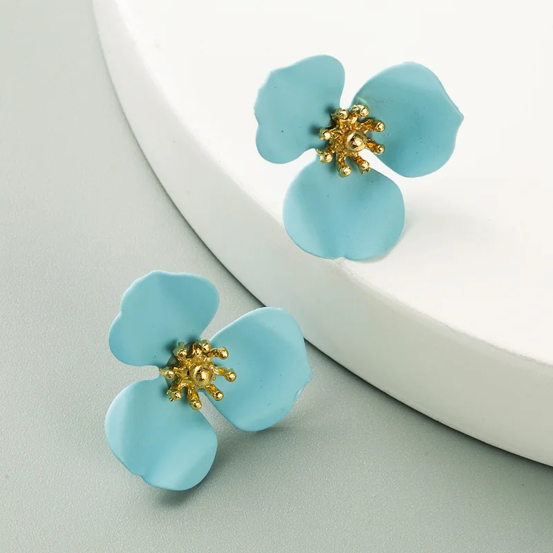 Delicate Cute Small Fresh Sweet Temperament Flower Women Earrings Fashion Simple Trend Three Pages Flower Earrings Female