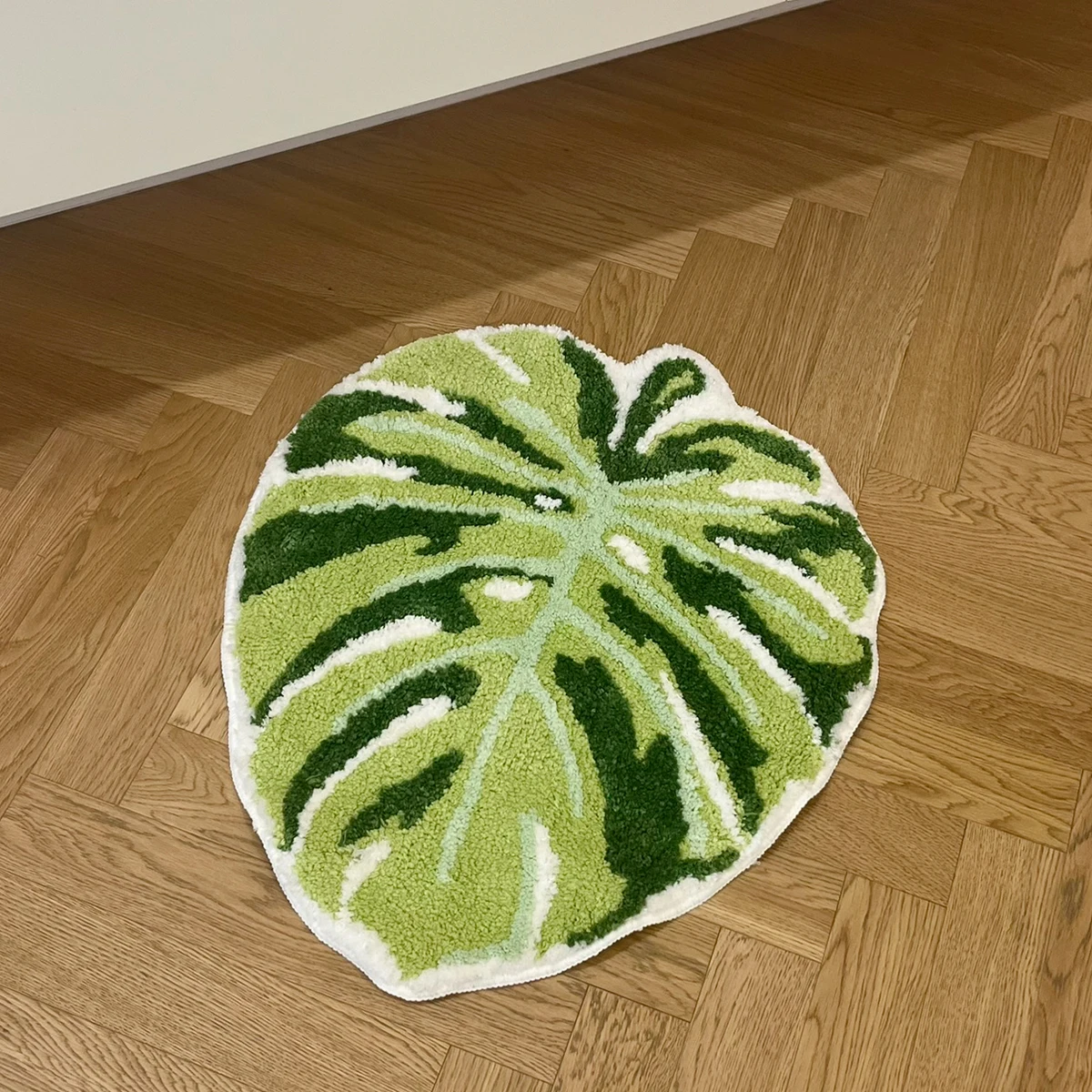 Green Leaf Monstera Tufted Rug Palm Shaped Bathroom Anti Slip Pad Home Decor Mat Rugs for Bedroom Door Mat Entrance Bathroom Rug