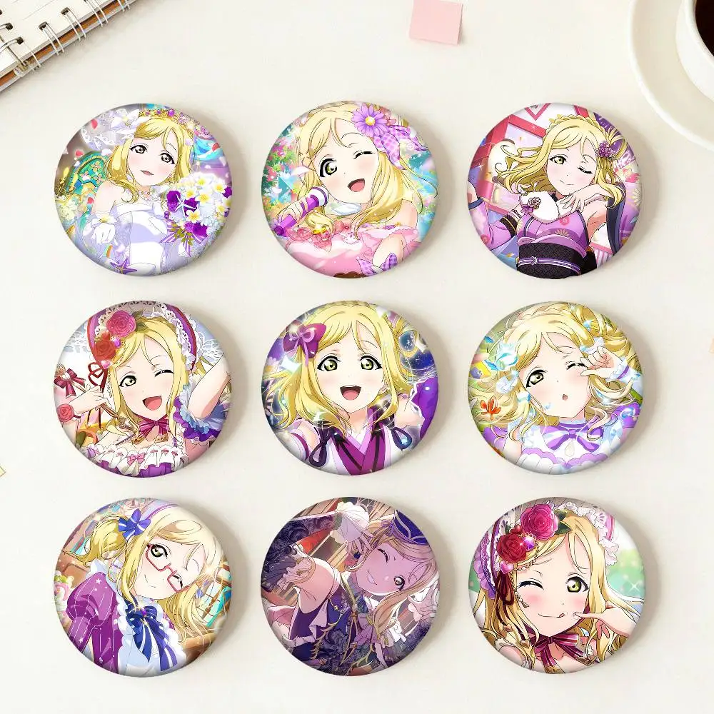 Pin Redondo de Anime y Dibujos Animados de Mari Ohara, Broche Creativo, Accesorio para Ropa y Mochila, Pin de Solapa