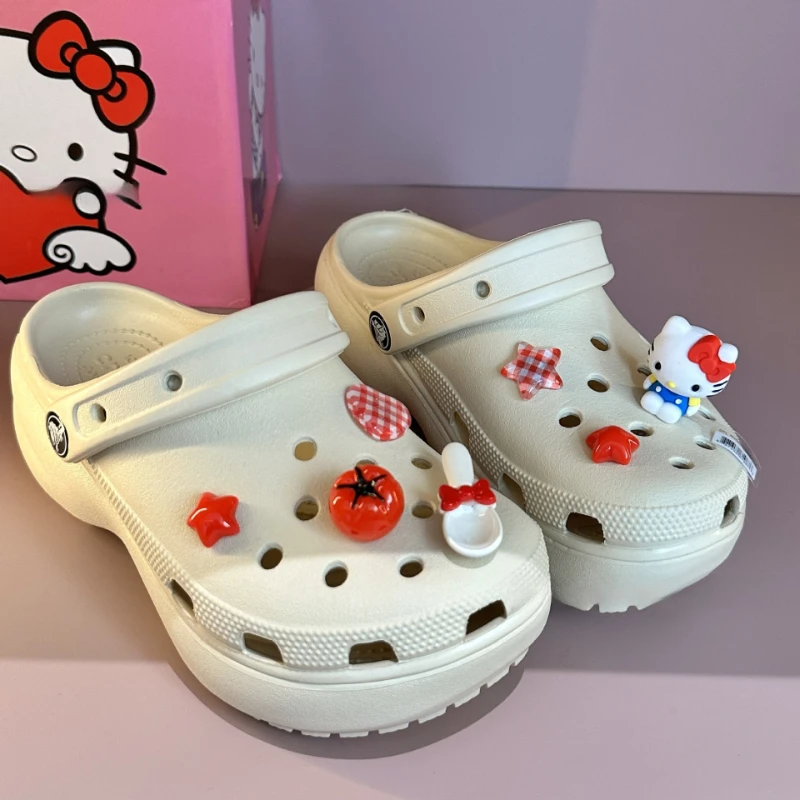 MINISO الحلو وبارد مرحبا كيتي مجموعة DIY بها بنفسك الأحذية السحر الطماطم الأحمر إكسسوارات الحديقة مشبك صالح قباقيب الصنادل تزيين هدايا الحفلات #3