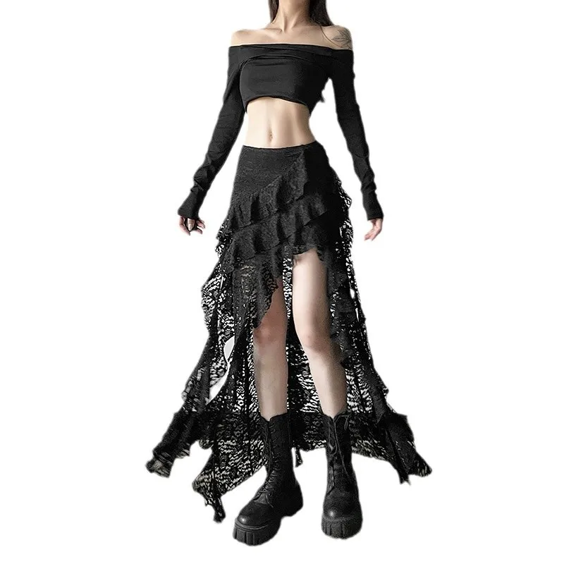 

European and American Style 2025 Autumn New Women's Clothing Unique Design Black Lace Wavy Edge Skirt