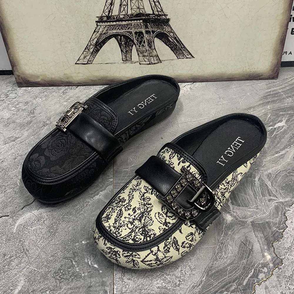 

Summer Women Slippers Plus Size Casual Flat Sandals Antislip Designer Women Shoes Fashion Women Half Slippers Retro Mullers