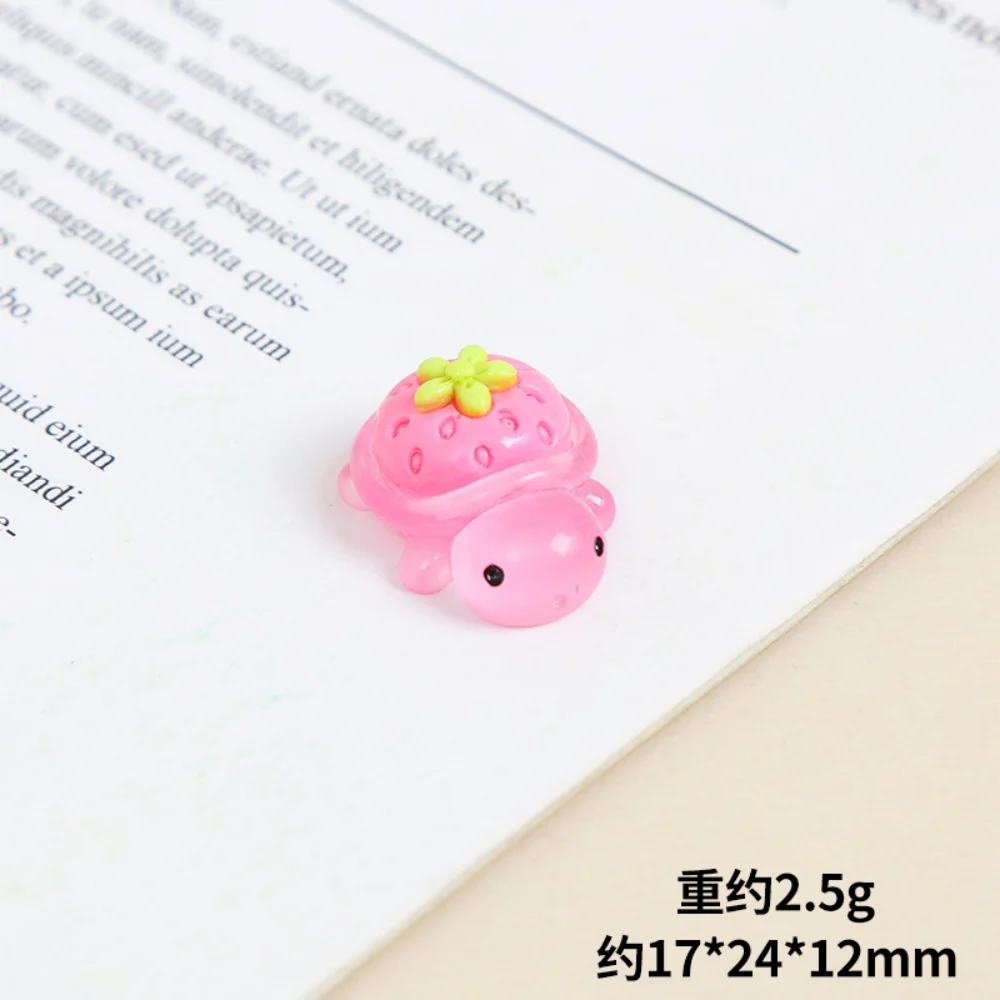 10 Stück Cartoon Leuchtende Fruchtschildkröte 3D Harz Schmuck Bastelarbeiten Traube Kürbis Erdbeere Tier Mini Dekoration – Detail 1