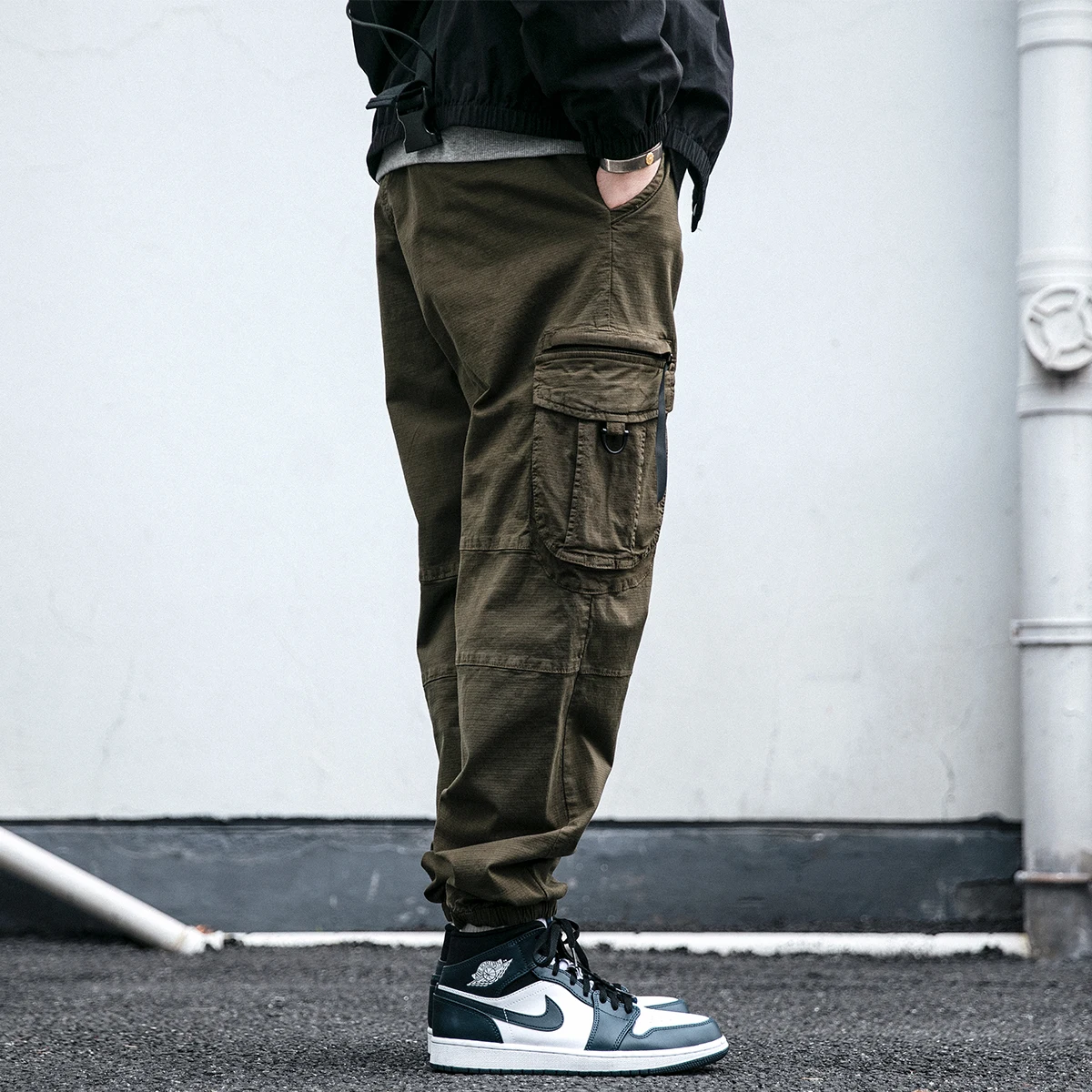 2022 Spring American Casual Cargo Pants Men Japanese Streetwear Loose Fashion Joggers Harajuku Army Green Jogging Trousers