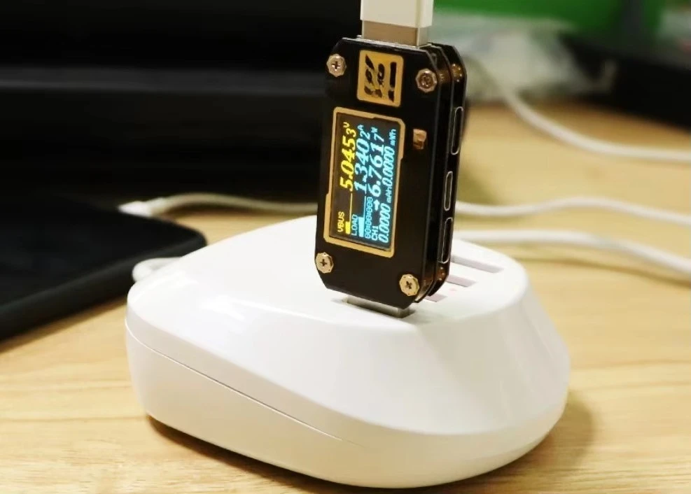 

WAP01 KM001 Portable USB PD Tester QC3.0 2.0 PD Digital Voltmeter Digital Voltage Current Type-C Meter Power