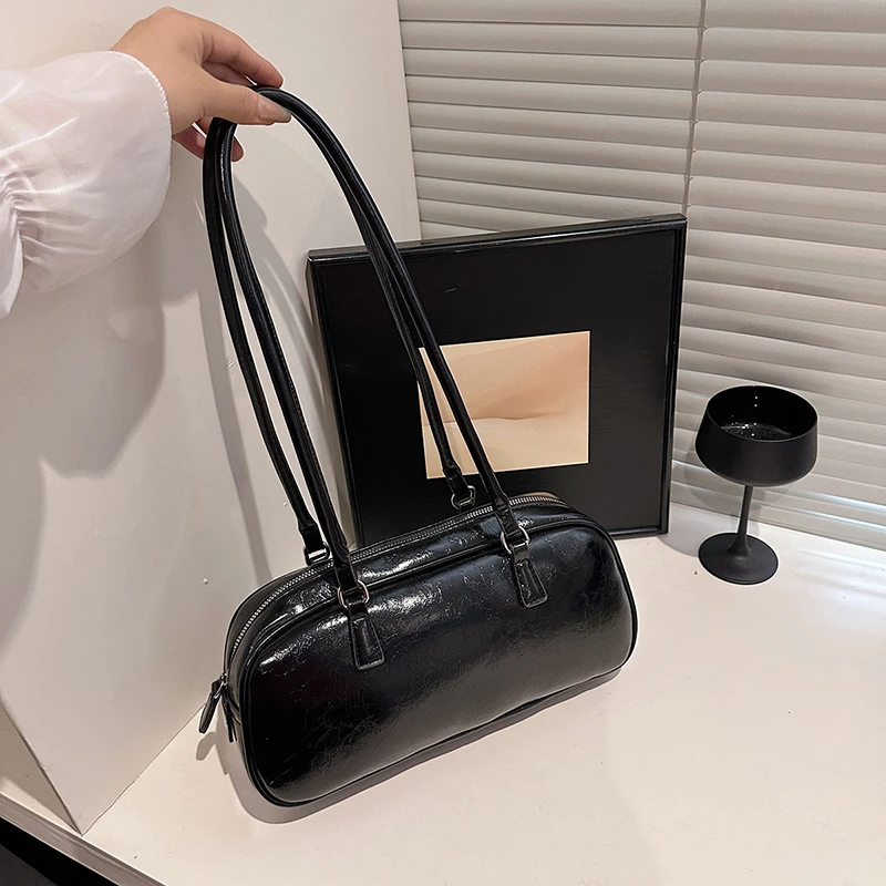 

Luxury Leather Crossbody-Bag for Ladies, Famous Designer Shoulder Bag Handbags with Classic Elegant Style