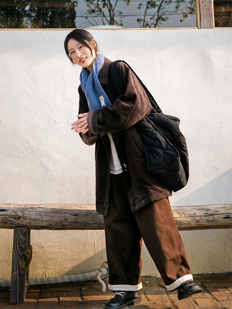 

Осенне-зимнее женское пальто в японском стиле из вельвета средней длины, утепленное хлопком, с длинными рукавами, на одной пуговице