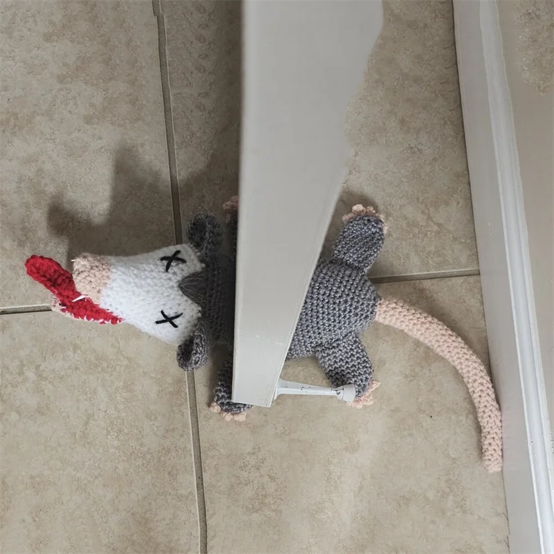 

Handmade Crochet Mouse Door Stopper - Amigurumi Knitted Rodent Plush Toy, Cute Animal Doorstop for Home Decor, Practical & Adora