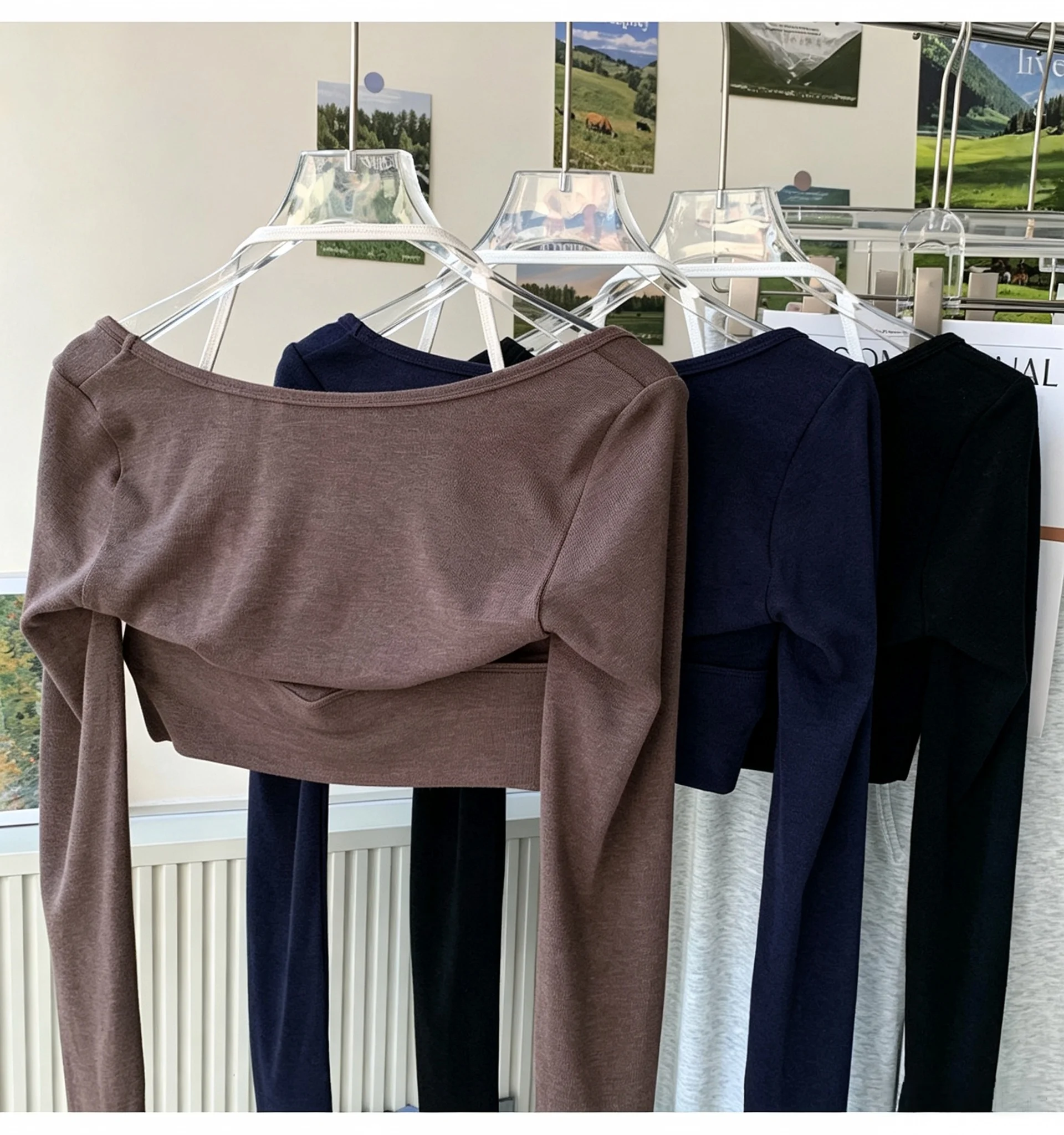 Damen Langarm-Yoga-Shirts Fitness-Brustpolster Sport-Top Kurz Elegante Tanz-Yoga-Kleidung Gym-Pilates-Tops – Detail 4