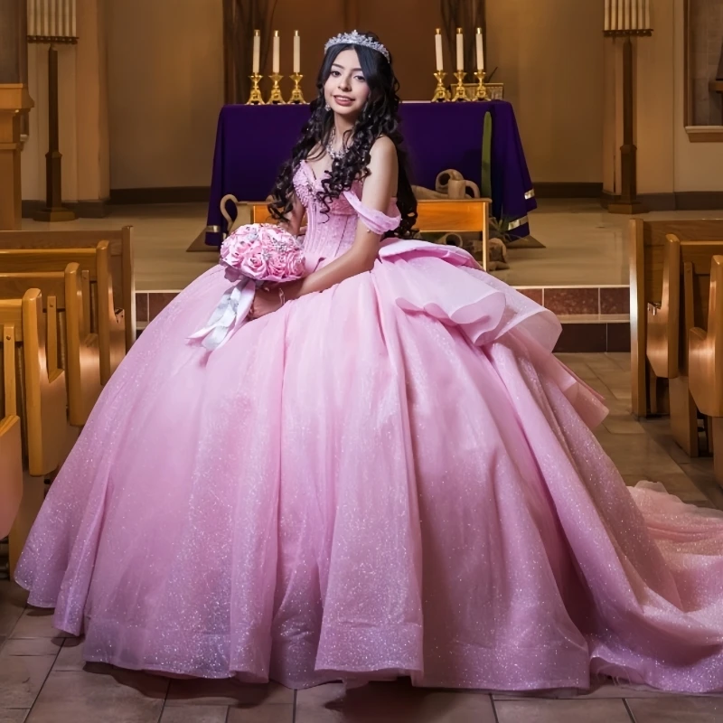 Rose brillant princesse Quinceanera robes épaules dénudées perles cristal arc tulle doux 16 robe robe De bal robes 15 De Anos