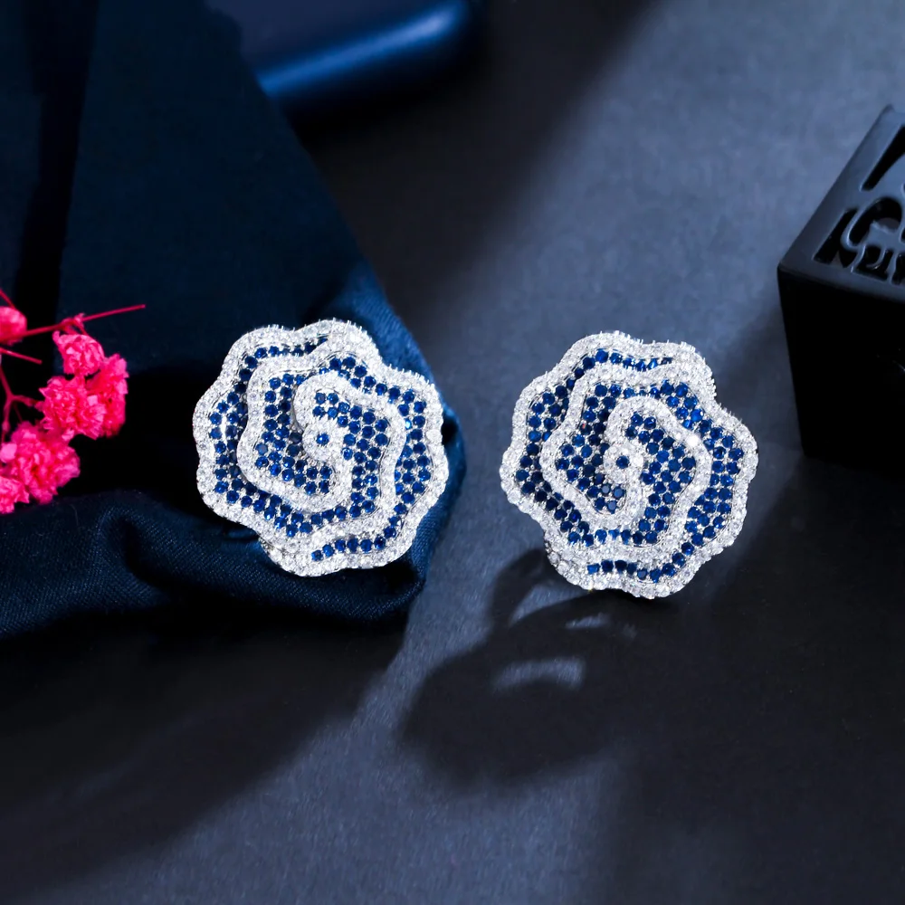 CWWZircons Kreative Ohrstecker mit großen Blumen aus grünem und rosarotem Zirkonia im Mikro-Pavé-Stil für Damen, schicker Schmuck für Hochzeiten und Partys E0810 – Detail 7