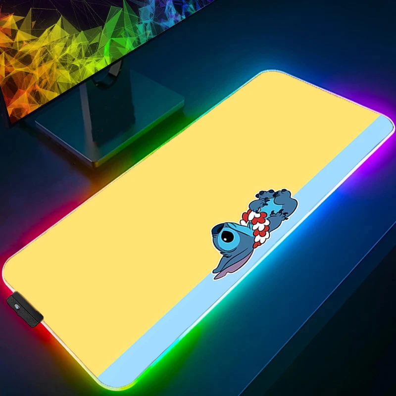 لوحة ماوس كبيرة RGB حافة كمبيوتر صغيرة بيضاء غرزة سرعة الكمبيوتر للاعبين الرياضات الإلكترونية الخلفية لوحة مفاتيح الكمبيوتر المحمول LED xxl لوحة الماوس