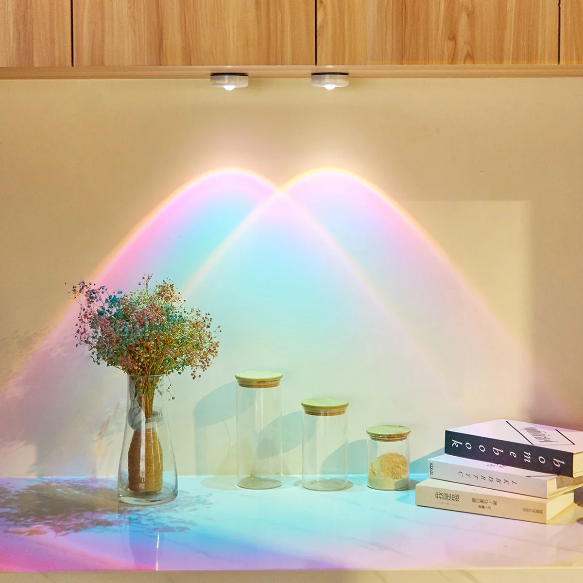 

Sunset Ambient Light Battery Powered Rainbow Night Light Sunlight Projector 2 Modes Dimming Bedroom Cabinet Decoration Wall Lamp