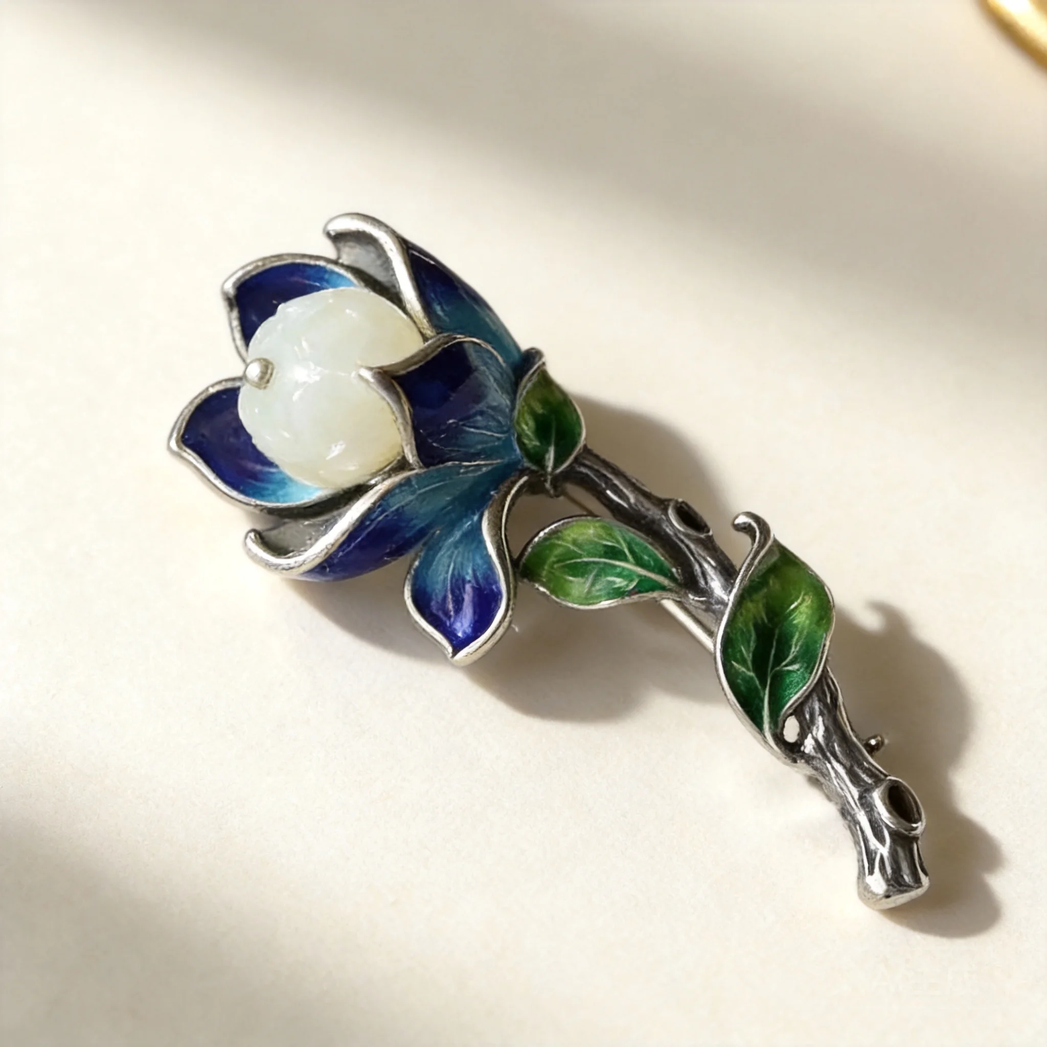 Chinese Style Auspicious Cloisonne Lotus Brooch S925 Silver Plated White Jade Vintage Enamel Craft Luck Attracting Blessing Good