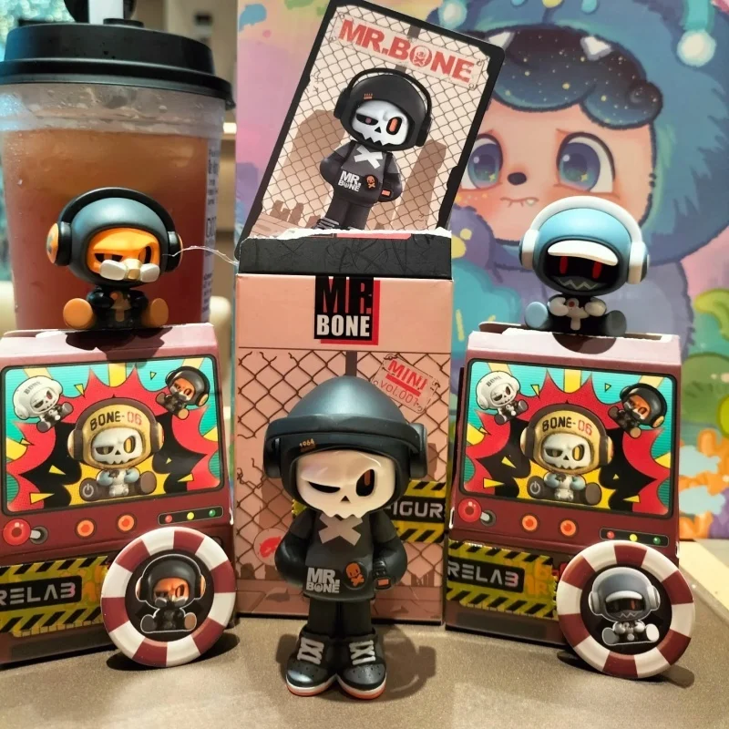 

Hot New Genuine Baby Mr.Bone Blind Box Anime Figure Mini Fashion Play Figurine Doll Collect Decoration Pvc Model Gift Toys