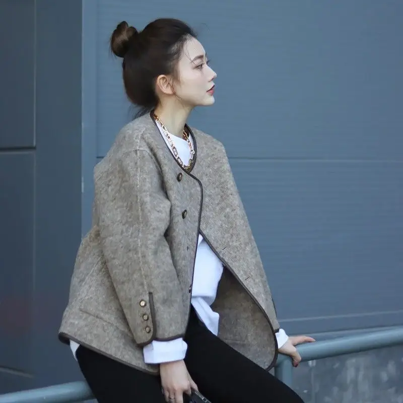 

Базовые куртки женские, универсальные, с карманами на пуговицах, в стиле пэчворк, в корейском стиле, элегантные, на каждый день, на весну, теплые, повседневные, с круглым вырезом, модное, новое поступление