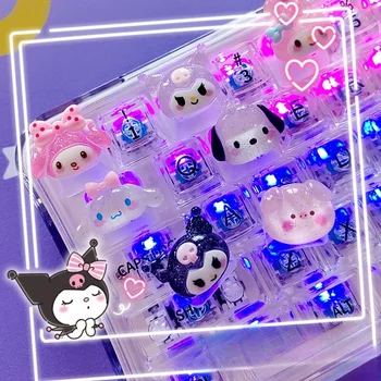 Diy Sanrio Saydam Klavye Tuş Çapraz Eksen Mekanik Klavyeler Kadın Aşk Kuromi Anahtar Kapağı