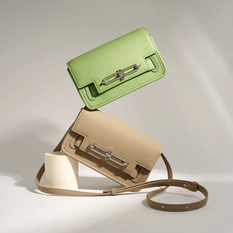 

Элегантная винтажная кожаная сумка для женщин с большой вместимостью и классическим дизайнерским логотипом, сумка для подгузников.