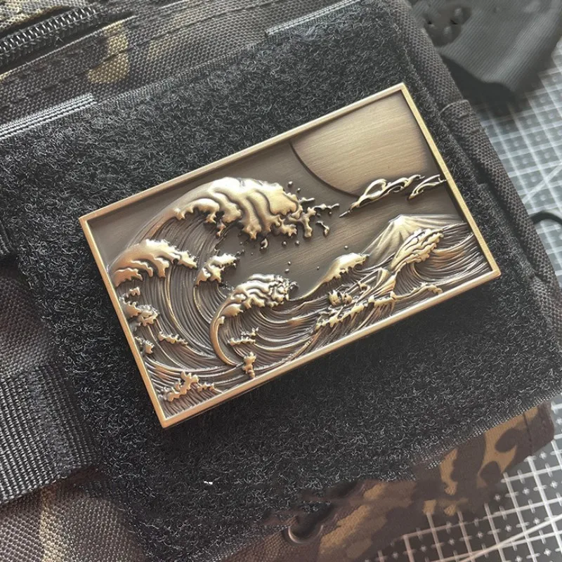 Great Wave 3D Metal Patches Ukiyoe Ride The Wind And Waves Tactical Badge For Clothes Backpack DIY decals