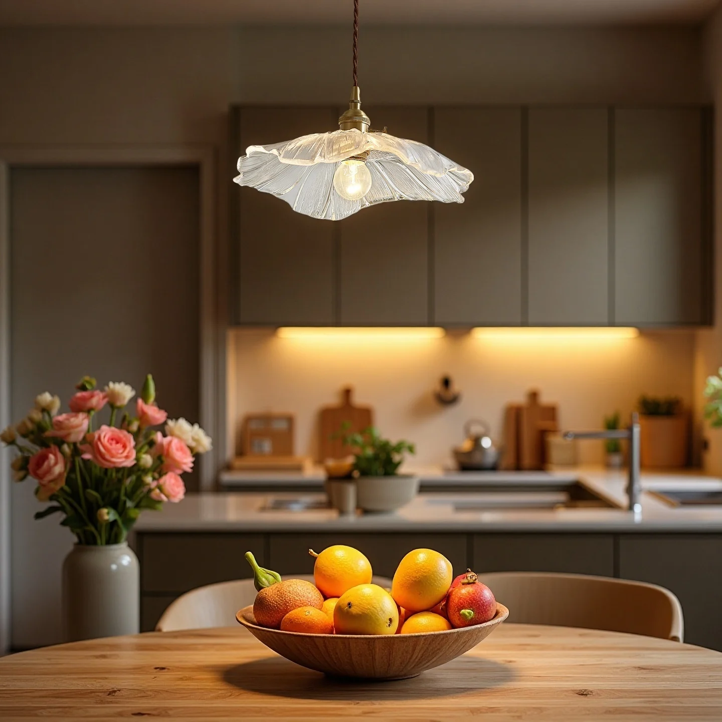 

Modern Nordic Glass Chandelier Originality Pendant Vintage Pendant Lights Bedroom Kitchen Restaurant Cafe Bar Flower Lamp
