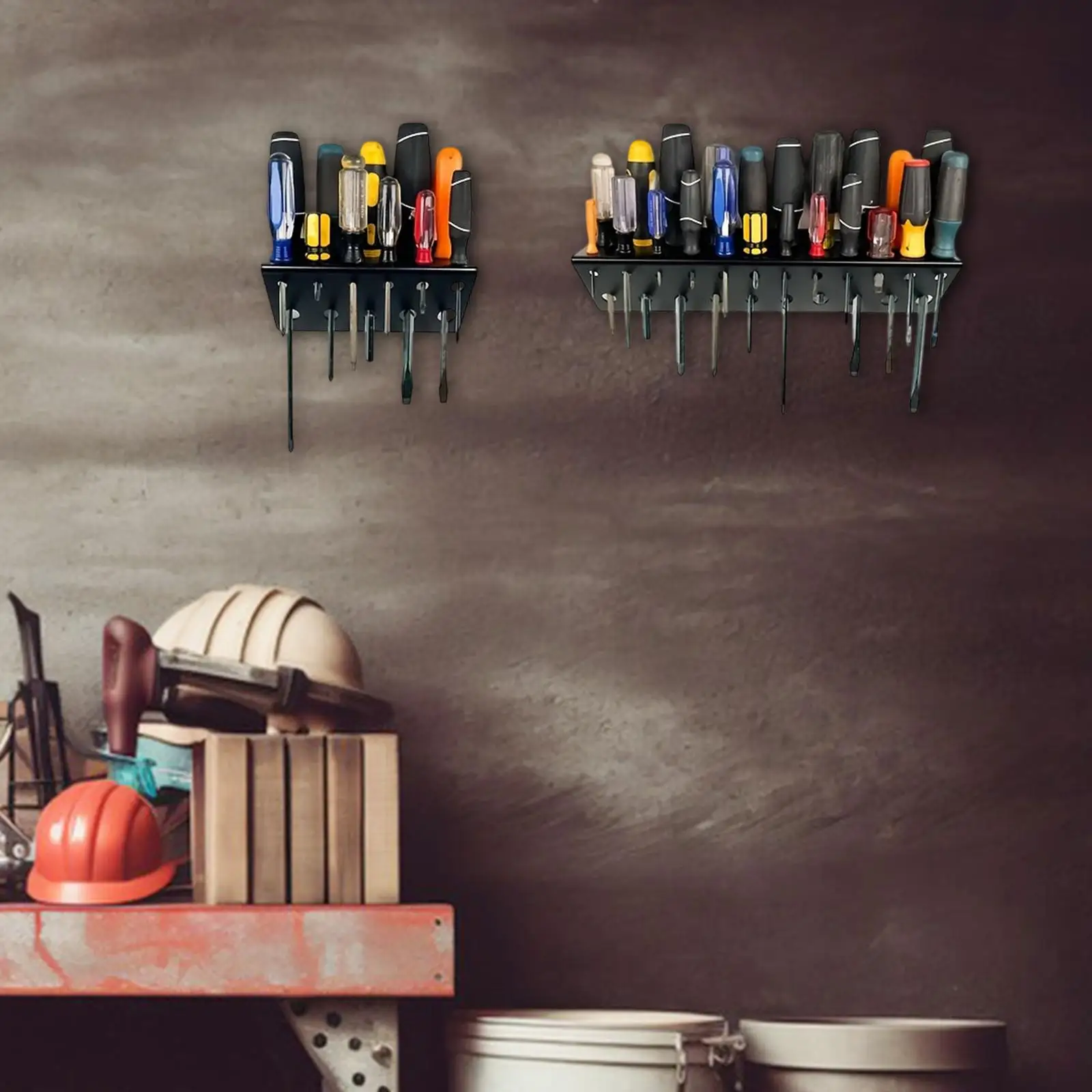 Screwdriver Organizer, Sturdy And Space-saving Wall Mount for Hand Tools, Ideal for Garage Or Warehouse.