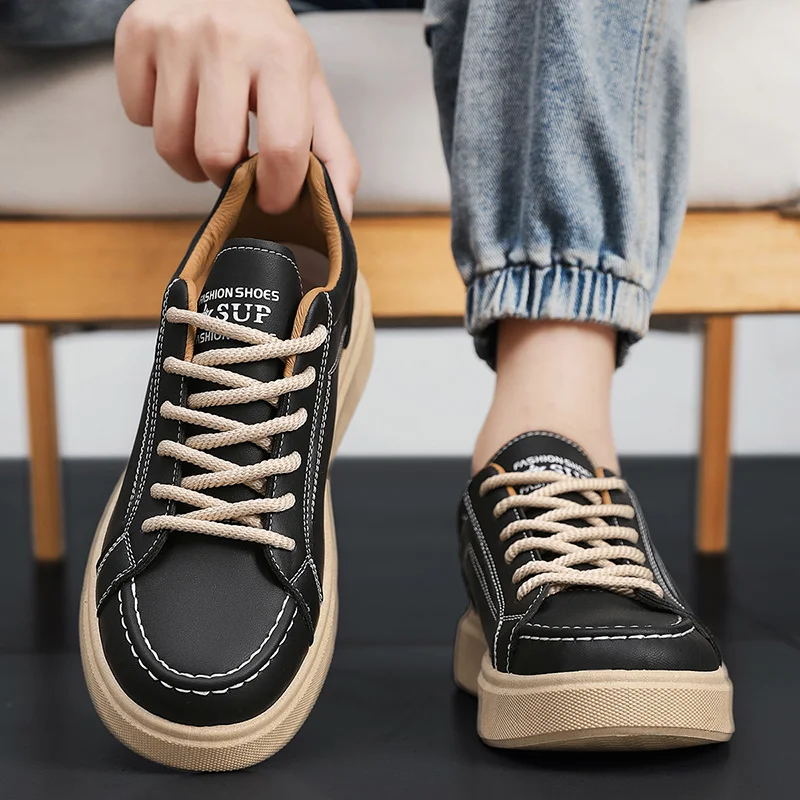 

2025 Autumn Minimalist Fashion Men's Student Shoes Thick-soled Breathable Sports Casual Shoes Black & Khaki Height-Enhancing Cas