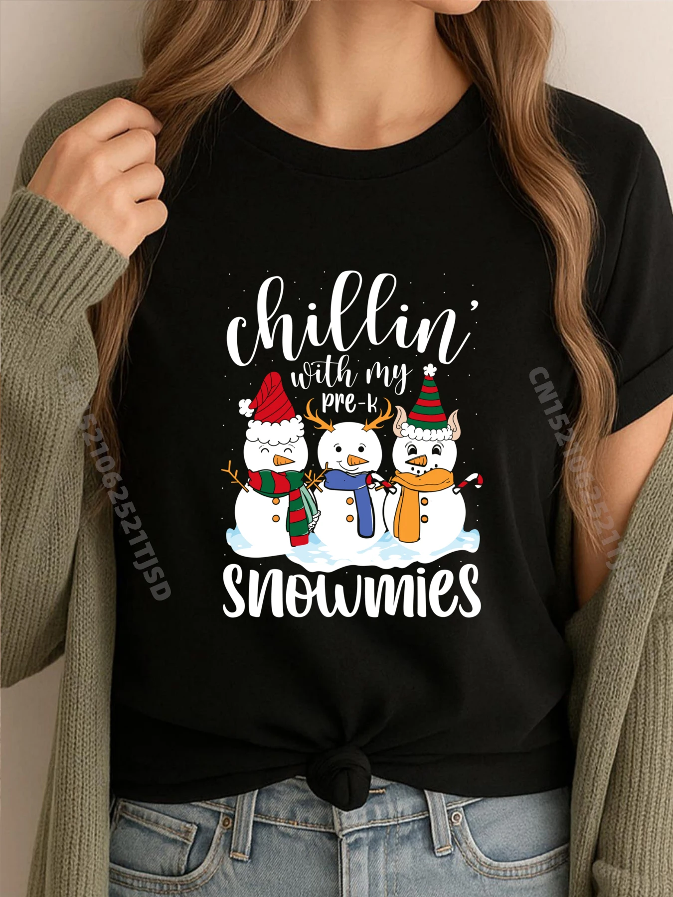 

Chillin With My Pre K Snowmies Teachers, рождественские новинки, большие и высокие футболки, женская одежда, большие и высокие