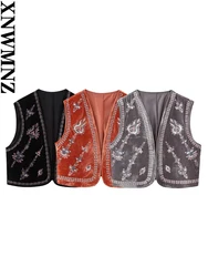 XNWMNZ 2024 Women's Fashion Beaded Embroidered Velvet Vest Women Ethnic Style Versatile Female Chic Waistcoat