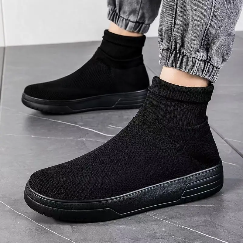 High-top elasticated socks and shoes - one pair for a couple's casual men's shoes, lightweight, breathable and deodorizing.