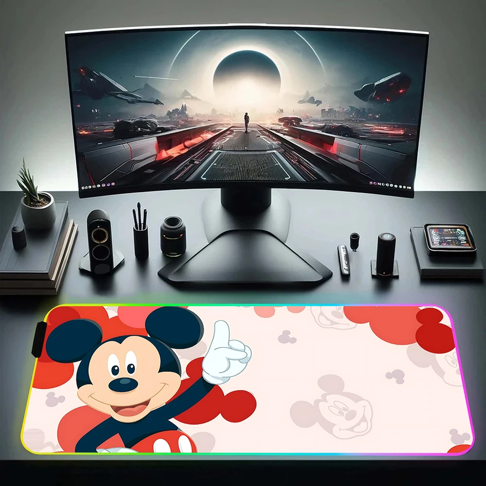 Mouse Pad dos desenhos animados com LED Glowing Mouse Mats, Mickey Mouse Pad, Minnie Mouse Pad, RGB PC Gamer, Rubber Gaming Computer Mausepad