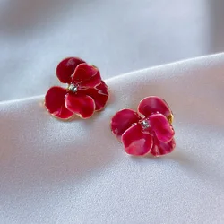 French Vintage Petal Earrings for Women Fashion Light Luxury Red Butterfly Orchid Flower Stud Earrings Female Statement Jewelry