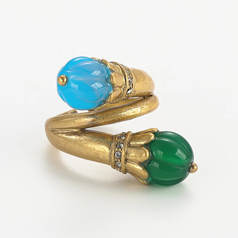 Vintage Artistic Natural Stone Decorative Ring | 18K Gold-Plated & Copper | Irregular Organic Shape Design