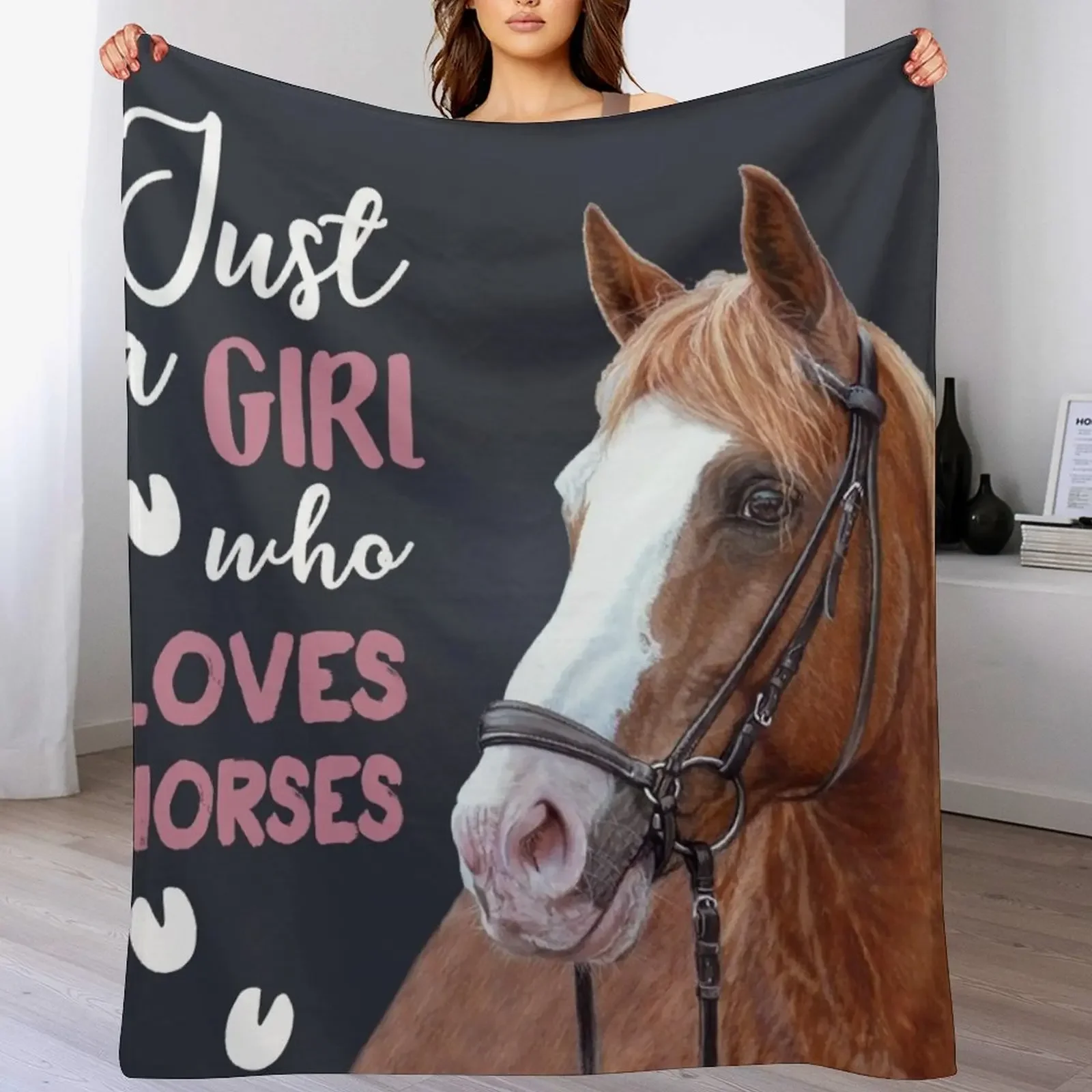 

JUST A GIRL WHO LOVES HORSES Throw Blanket Warm Comfortable Blanket for Office Napping