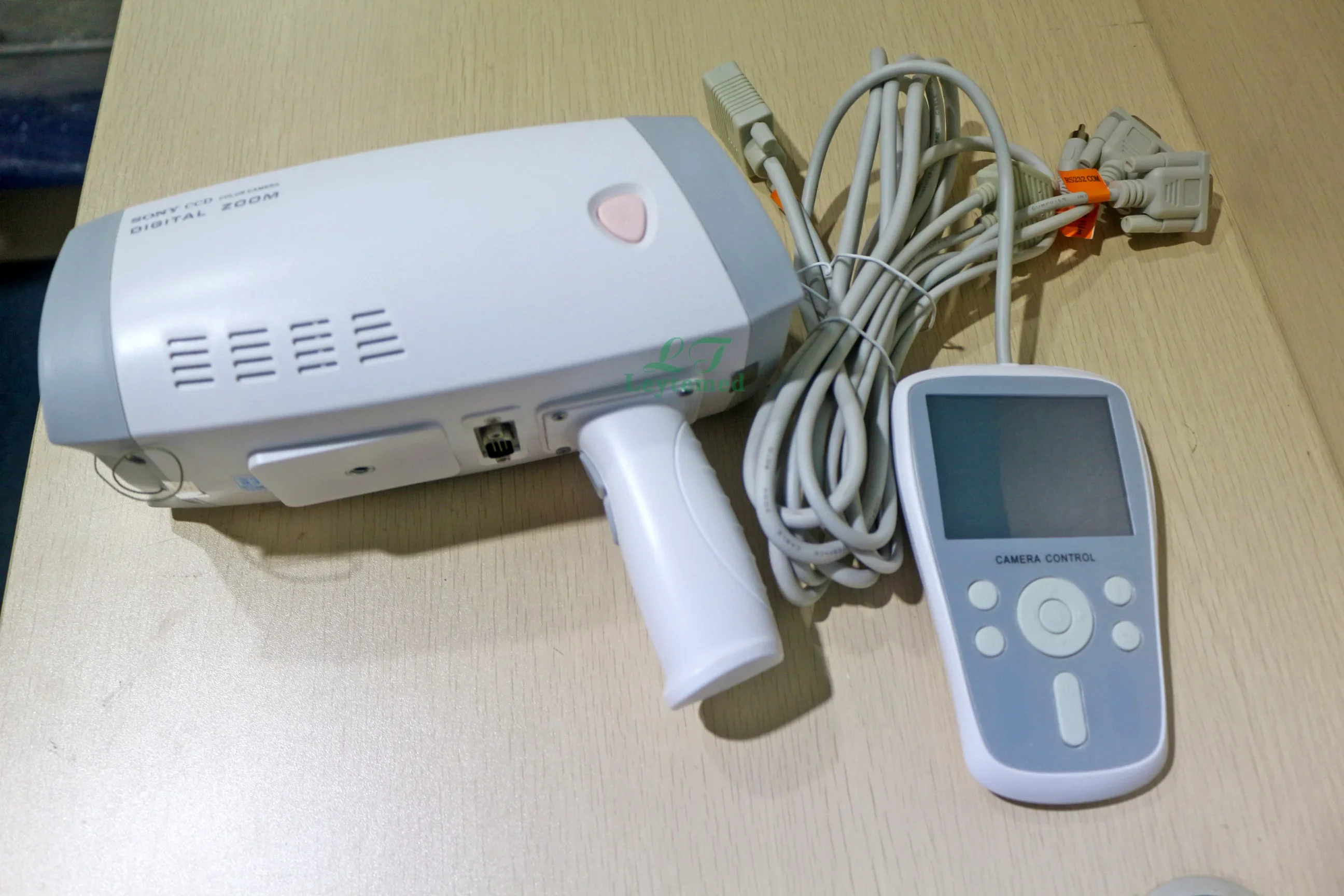 Professional medical equipment LTEC02 portable medical used digital colposcope