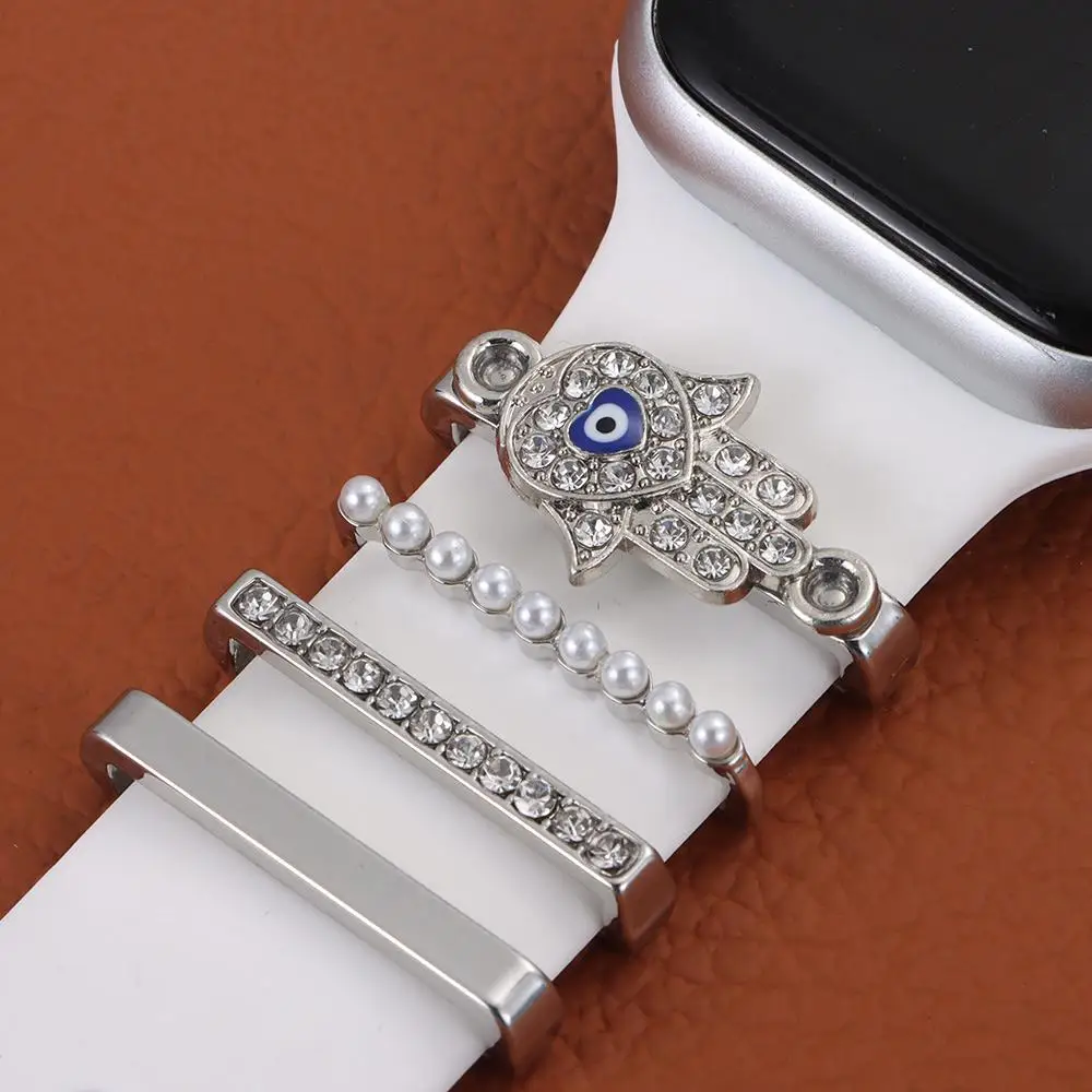 For Apple Watch Band Diamond Love Ornament Metal Charms Decorative Ring Creative Brooch Smart Watch Silicone Strap Bracelet