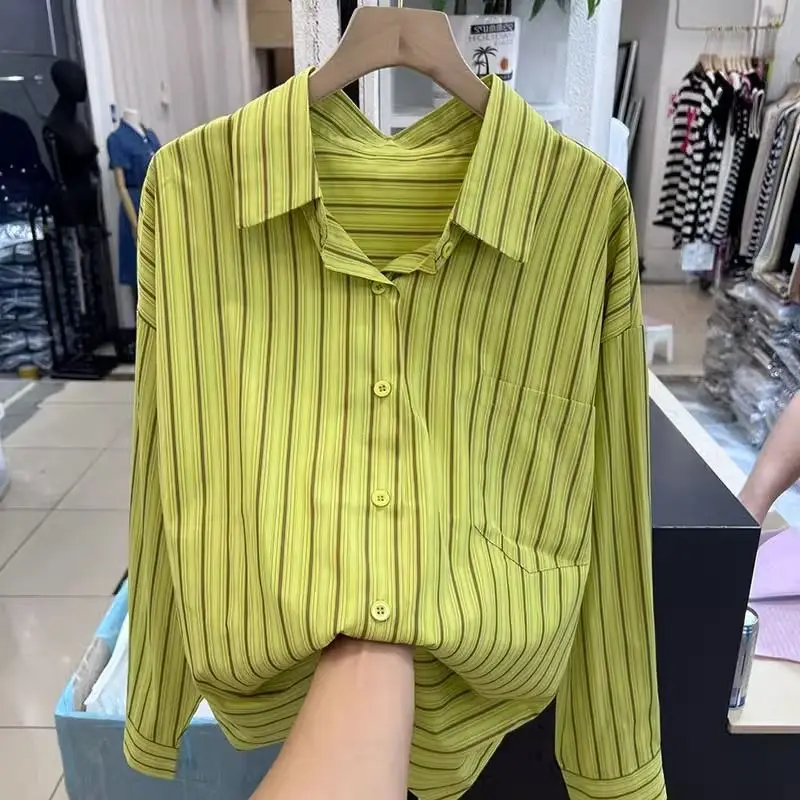 Pink Striped Long Sleeved Shirt for Women 2024 Autumn New Korean Version Loose and Fashionable Beautiful Shirt Jacket Unique Top