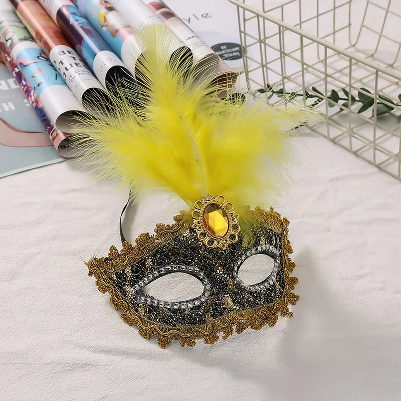 Lace Feather Mask Sparkling Half Face Mask Halloween Masquerade Mask Plastic For Cosplay Parties Dance Parties Prom Nights