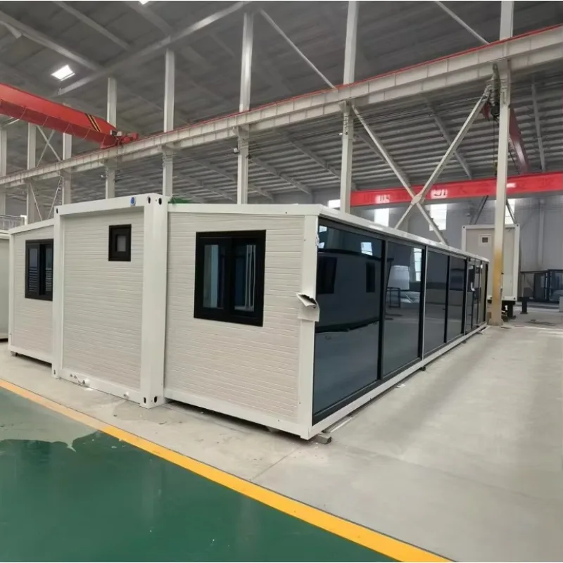 Best Selling 20ft Mobile Home Prefab Easy Assembly Expandable Container House with 2 3 4 Bedrooms for Hotels Steel Material