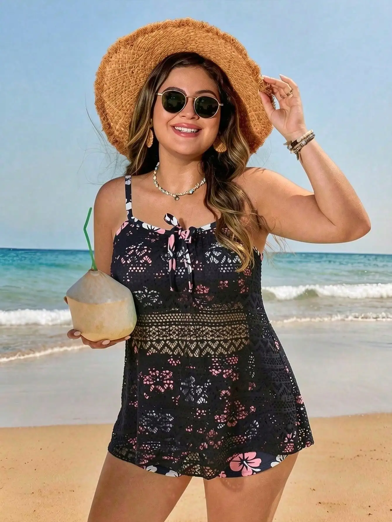 

Plus Size Women Floral Print Spaghetti Strap Top And Shorts 2 Piece Swimwear For Beach Vacation
