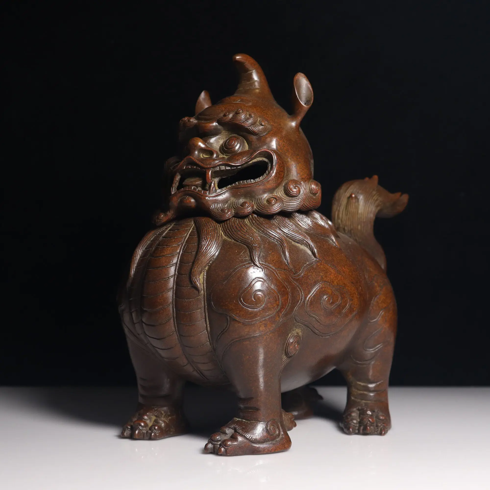 Antique Feng Shui Mythical Beast Incense Burner Vintage Red Patina Home Porch Shop Decor Lucky Chinese Traditional Ornament