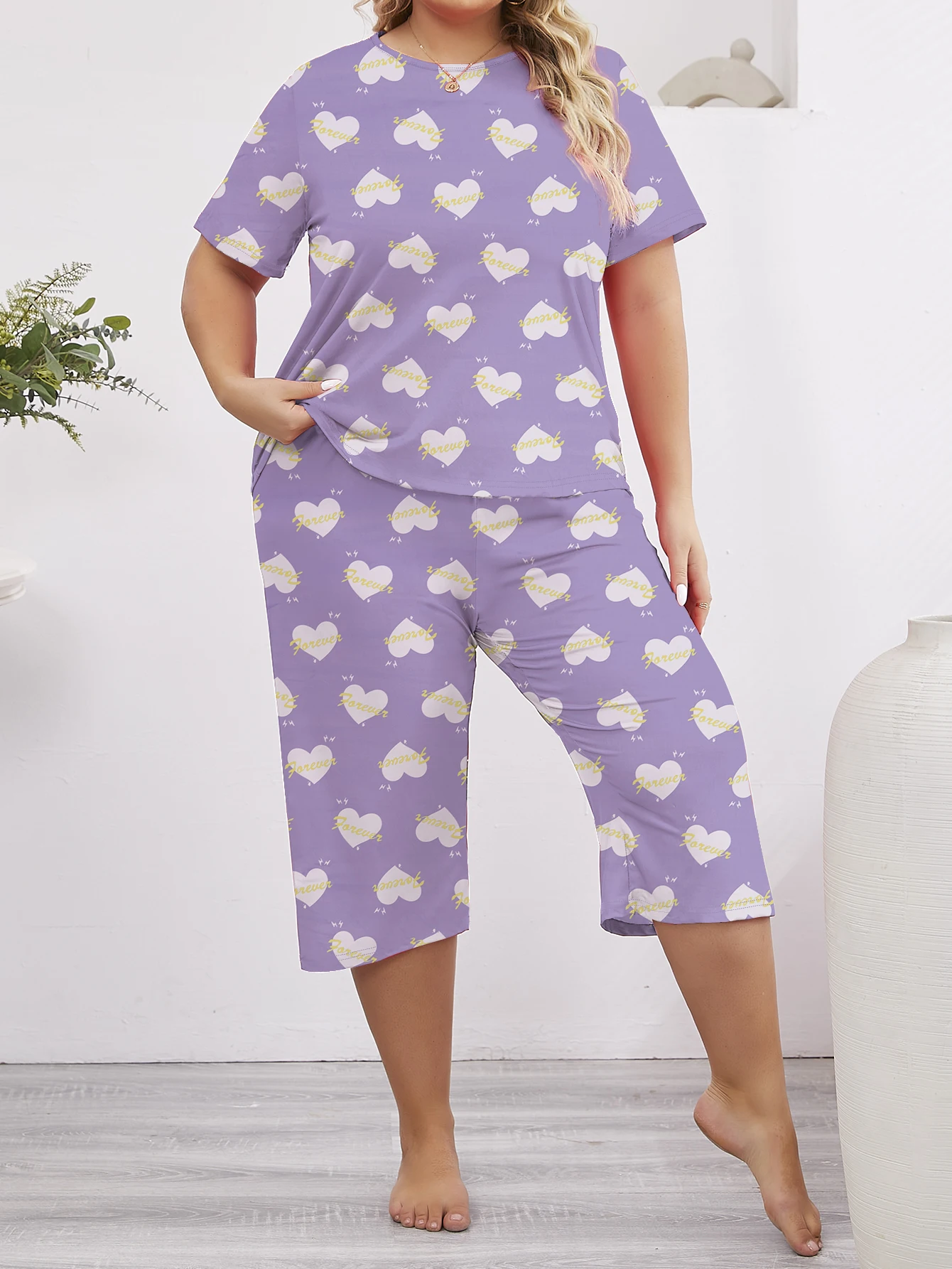 Large casual women\'s sleepwear set cute love printed purple T-shirt&cropped pants home clothes 2-piece set